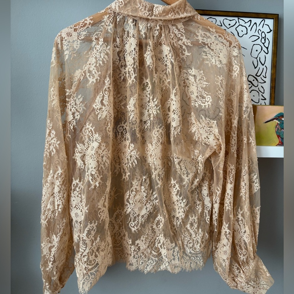 H&M tie- neck Lace Bow Blouse size large - Picture 3 of 7